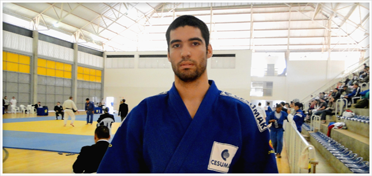 Judoca participa de campeonato em Curitiba