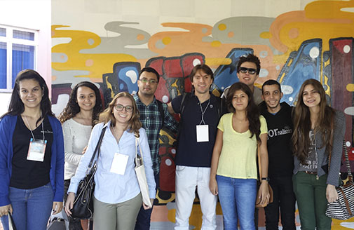 Estudantes de Jornalismo apresentam trabalho no Intercom Sul