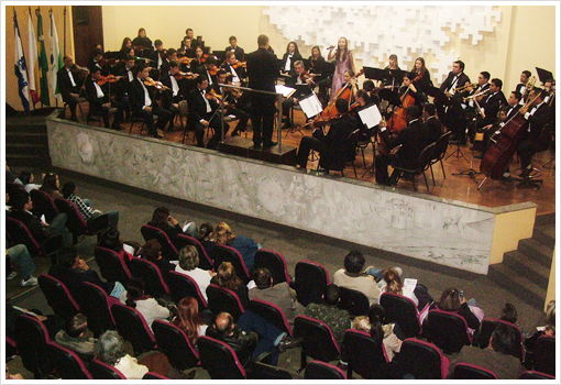 Orquestra do Cesumar abre temporada do Tempo de Concerto